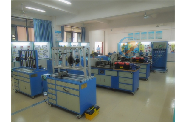 助力電工技能提升,開啟職業(yè)發(fā)展新篇章:電工實訓(xùn)臺(圖2) 助力電工技能提升,開啟職業(yè)發(fā)展新篇章:電工實訓(xùn)臺(圖2)